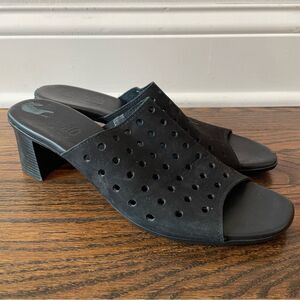 MUNRO Jules Black Perforated Polka Dot Soft Leather Slide Heeled Sandals